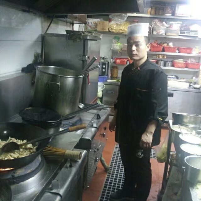 珍惜才配拥有的第一张照片--西藏蓝颜知己交友网