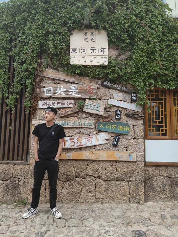 洛丿的第一张照片--西藏蓝颜知己交友网