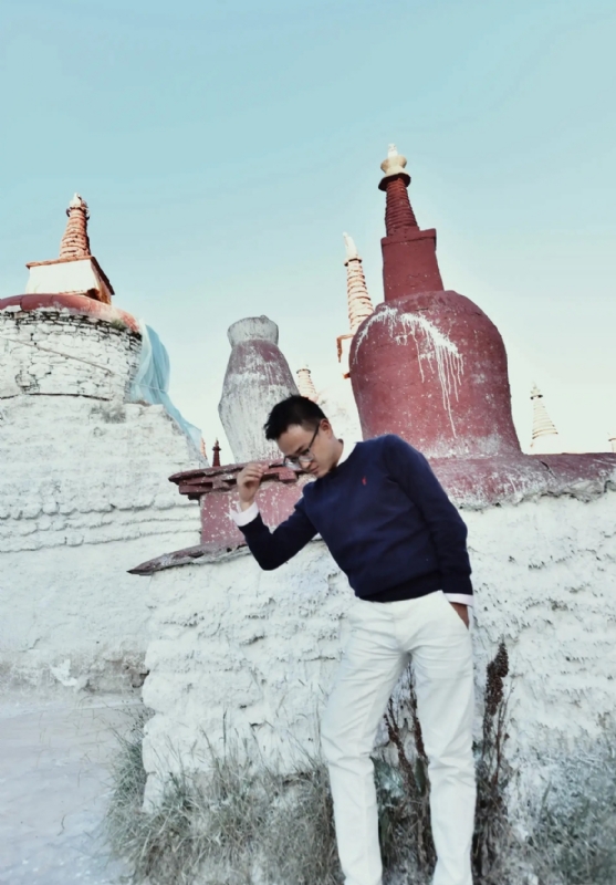 庭院深深深几许的第一张照片--西藏蓝颜知己交友网